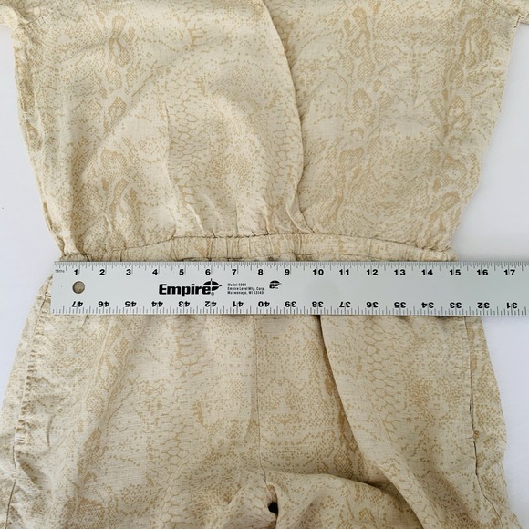 Anthropologie Cloth Stone Dahl Romper M Beige Linen Snakeskin Boho Festival Chic - Picture 10 of 12